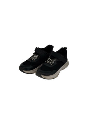 Kids Unbranded Black and White Athletic Sneakers size 8